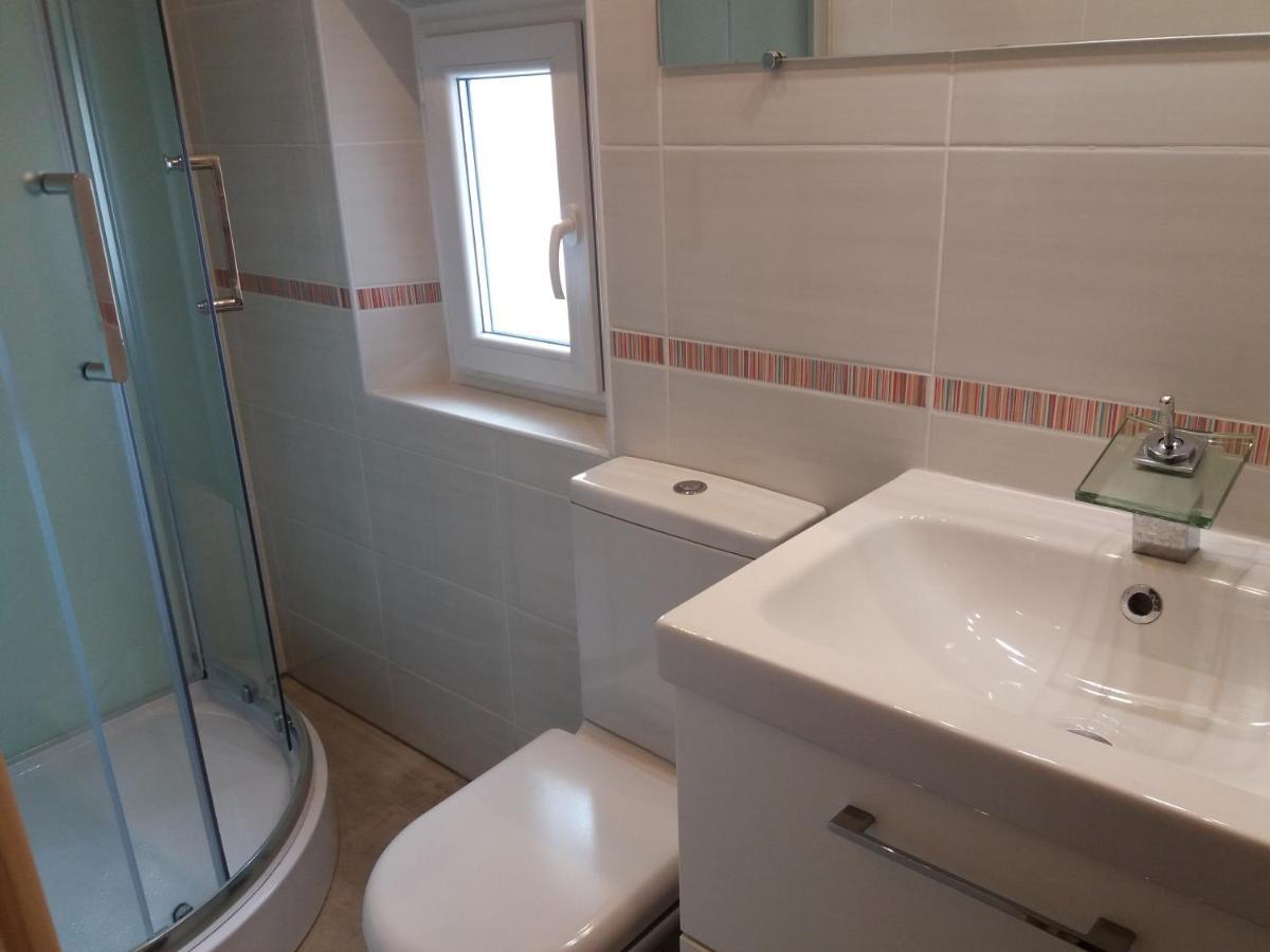 Chez Vero - Chambre D'Hote Privee - Proche Cassis Ste Baume Marseille Le Castelet Agora - Parking Clos - Aubagne Zewnętrze zdjęcie